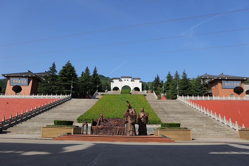 墓园雕塑建筑景观